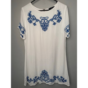 Women's Lulus Embroidered Dress White/Blue Size XL
